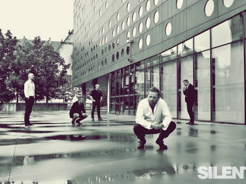 SILENTlive