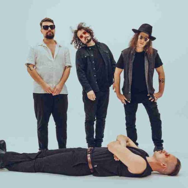 .WAVS wydaje zaskakujący utwór – cover słynnego hitu „Sutra” zespołu Sistars którym promuje Heavy Pop&nbsp;Fest